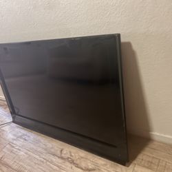 43 Inch Flat Screen TV