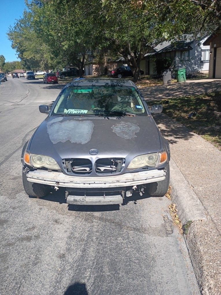 2002 BMW 325i