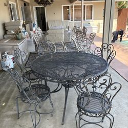 80s Iron Patio Set With Five Chairs