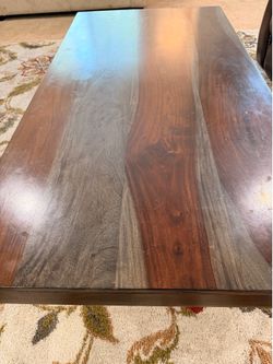 Solid Sheesham Wood Coffee Table – Excellent Condition
