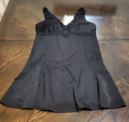 Chemise Size Large Satin Black