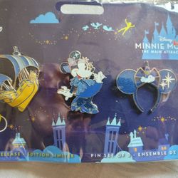 Minnie Mouse Coming Attraction Peter Pan pin set