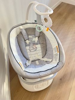 Graco sense2soothe baby swing