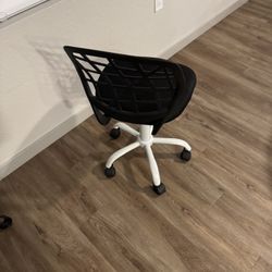 Small Desk Chair