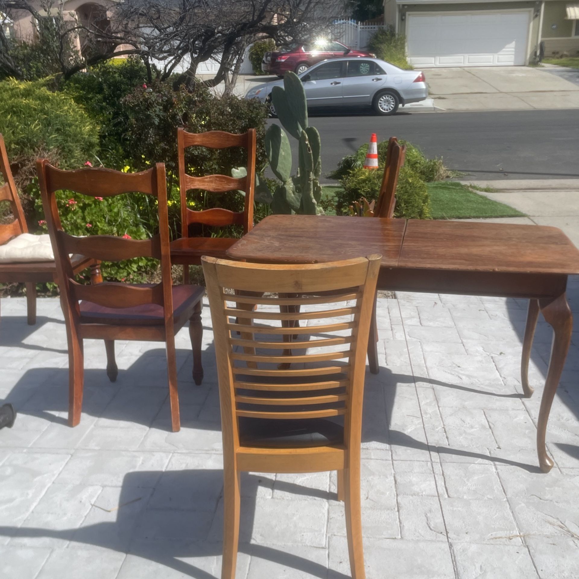 Antique Table 4 Chairs 