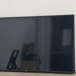 4K LG 55 Inch TV - Like New