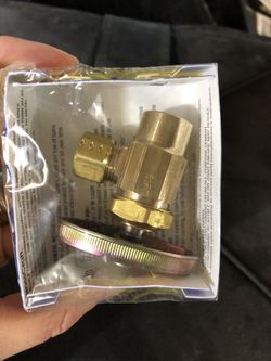 Plumbing valve