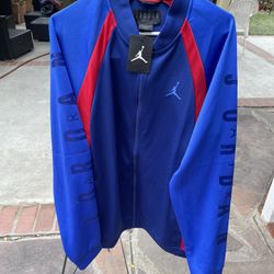 JORDAN JACKET LARGE NEW 