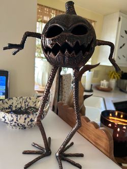 Halloween Iron Pumpkin Man