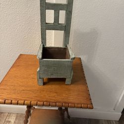 Country Cottage Plant Chair