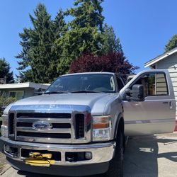 Ford F-350 Super Duty Lariat 