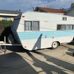 1968 Trailer Camper 16 ft  Traveleze Breeze