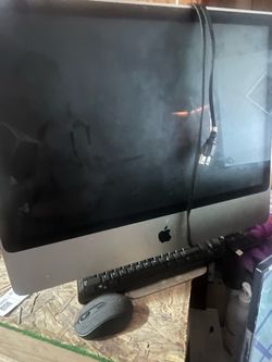 Apple computer