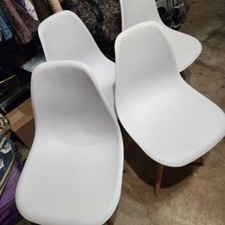 4 White Ikea Chairs