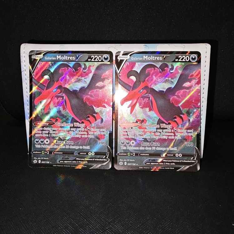 Galarian Moltres V singles (pokemon tcg)