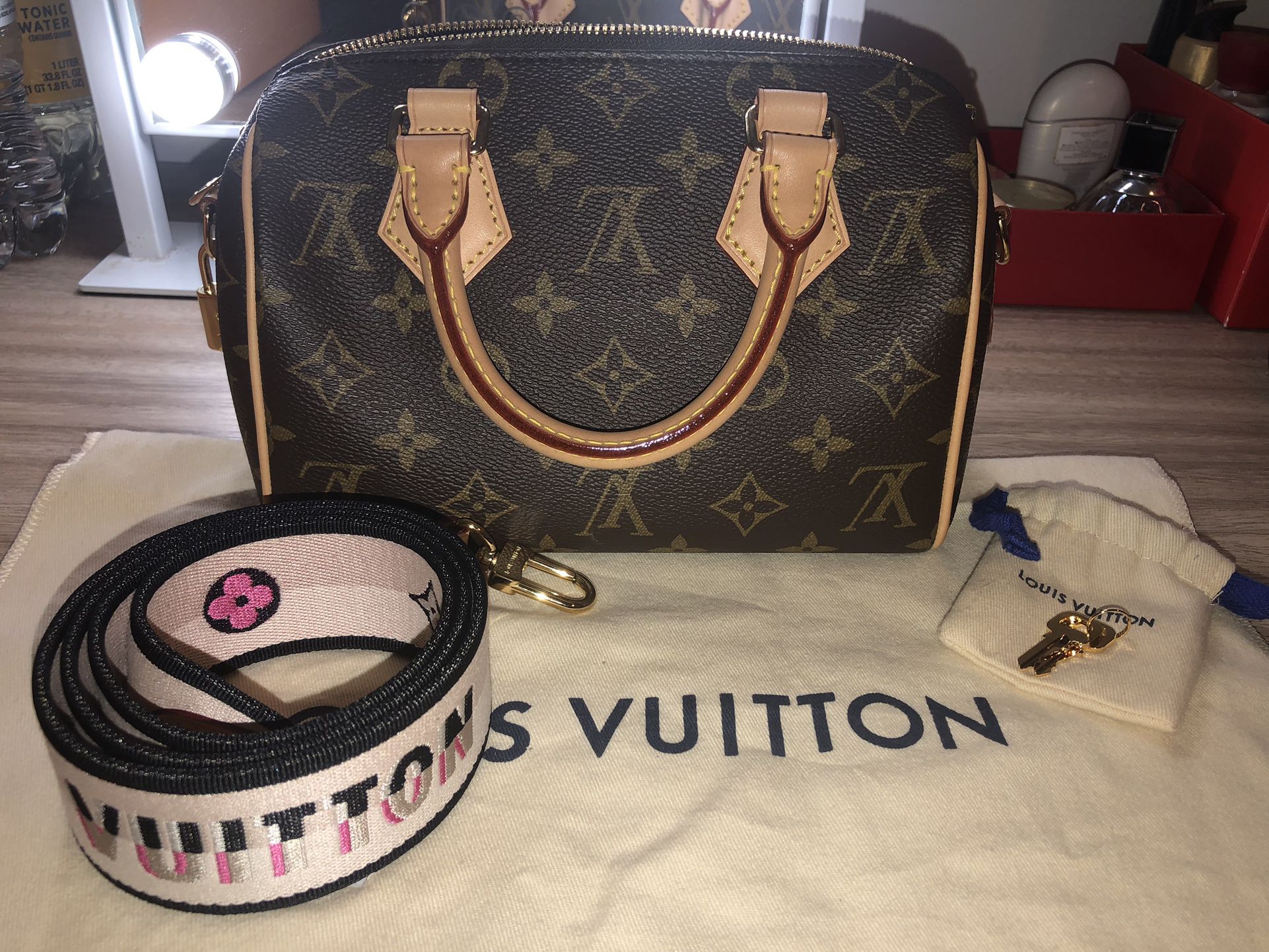 Selling my LV bag used but in new condition
