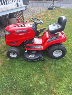 Troy built bronco riding mower