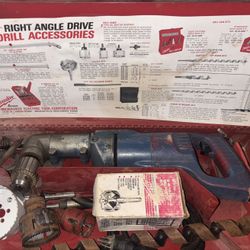 Milwaukee Right Angle Driver With Lots Of Accessories 