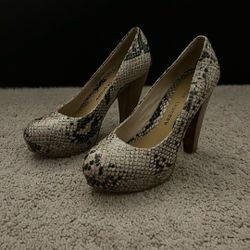 Women’s Heels 