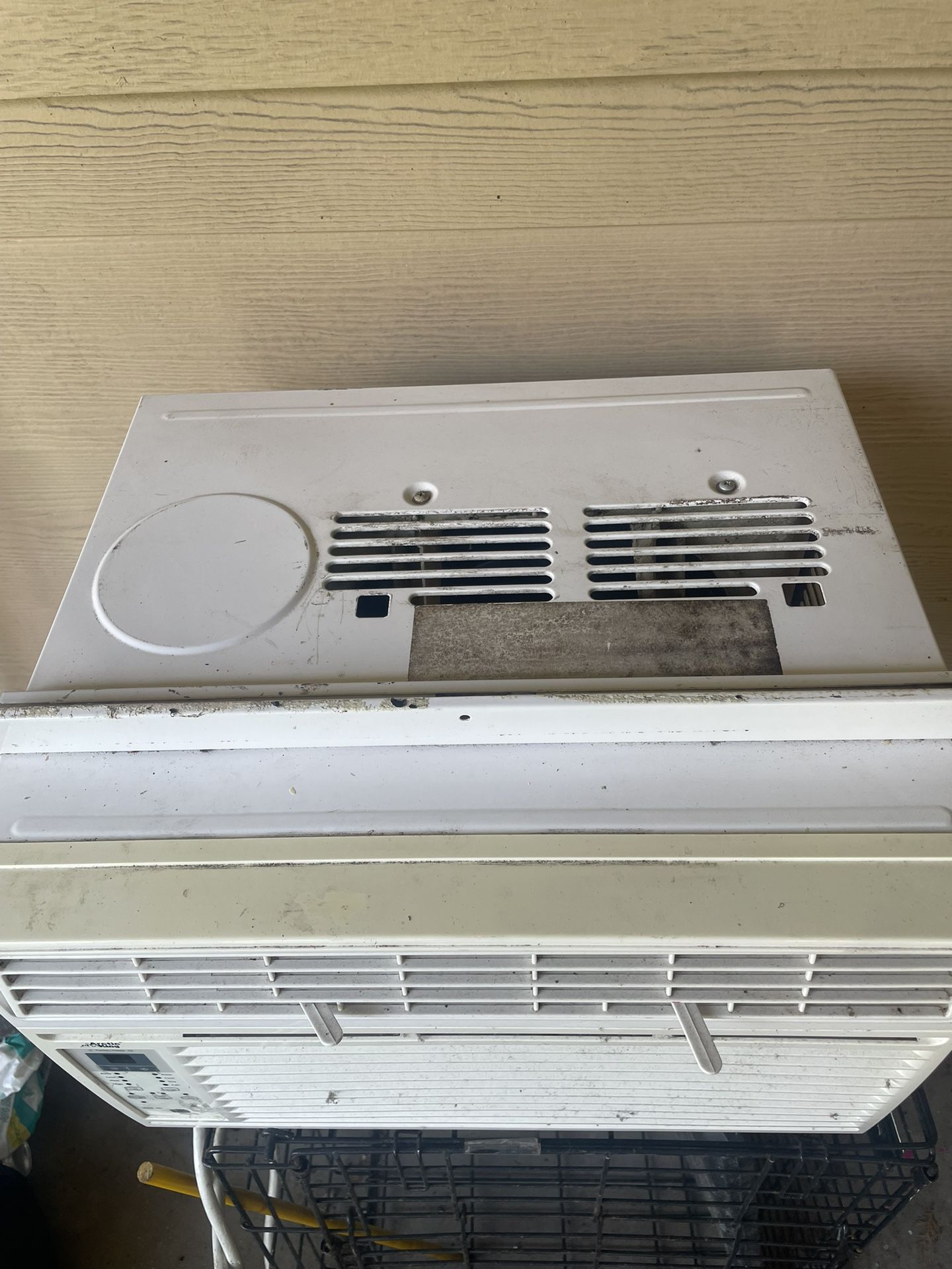 Air Conditioner