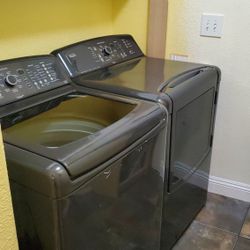 Kenmore Elite Washer & Dryer Set - Oasis 