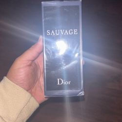 Cristian Dior Sauvage Eau De Toilette 200ml 