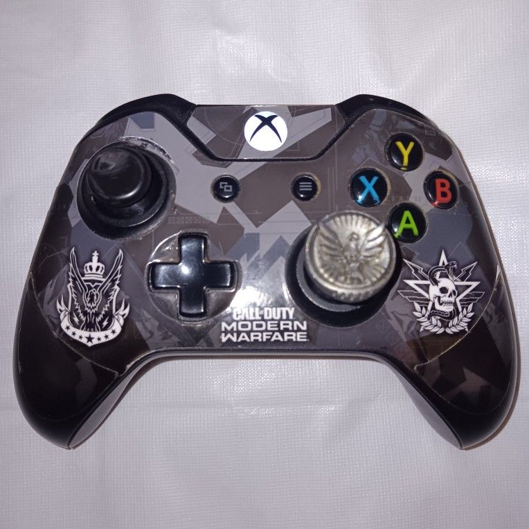 Xbox One Wireless Controller 