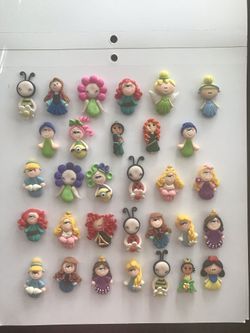 Docena Muñecas Princesas De Masa Flexible Medianas/ 12 Clay Dolls Princess Medium Size