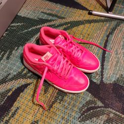 Nike Low Dunk Hyper Pink 