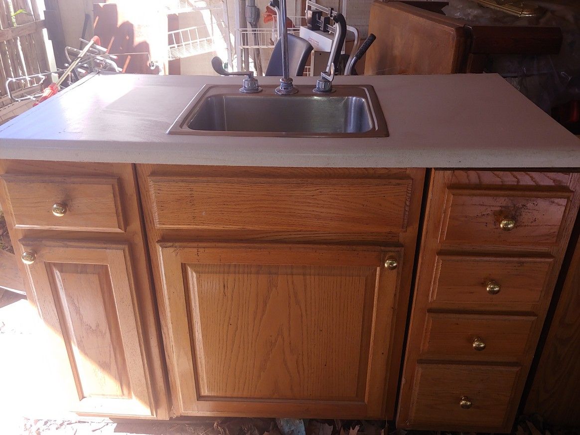 Kitchen sink and no cabinet 4 ft and 24 1/2 inch