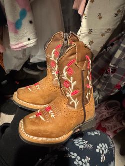 Kids cowboy boots