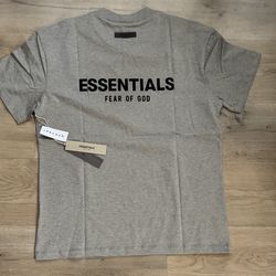 Essential T-shirt