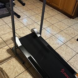 Sunny Health And Fitness Treadmill 