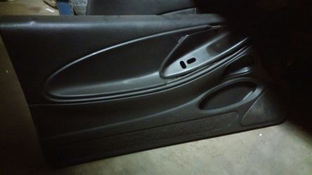 99-04 Mustang interior