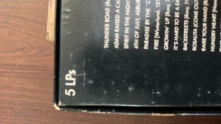 Pair of Fisher STV-9338 three way speakers