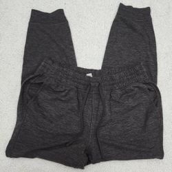 ✅️ Gray Jogger Pants w/Pockets• Size M• Great Condition• $7firm