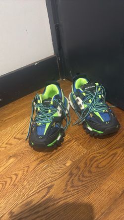 balenciaga track size 8