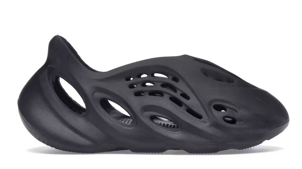 adidas Yeezy Foam RNR Onyx