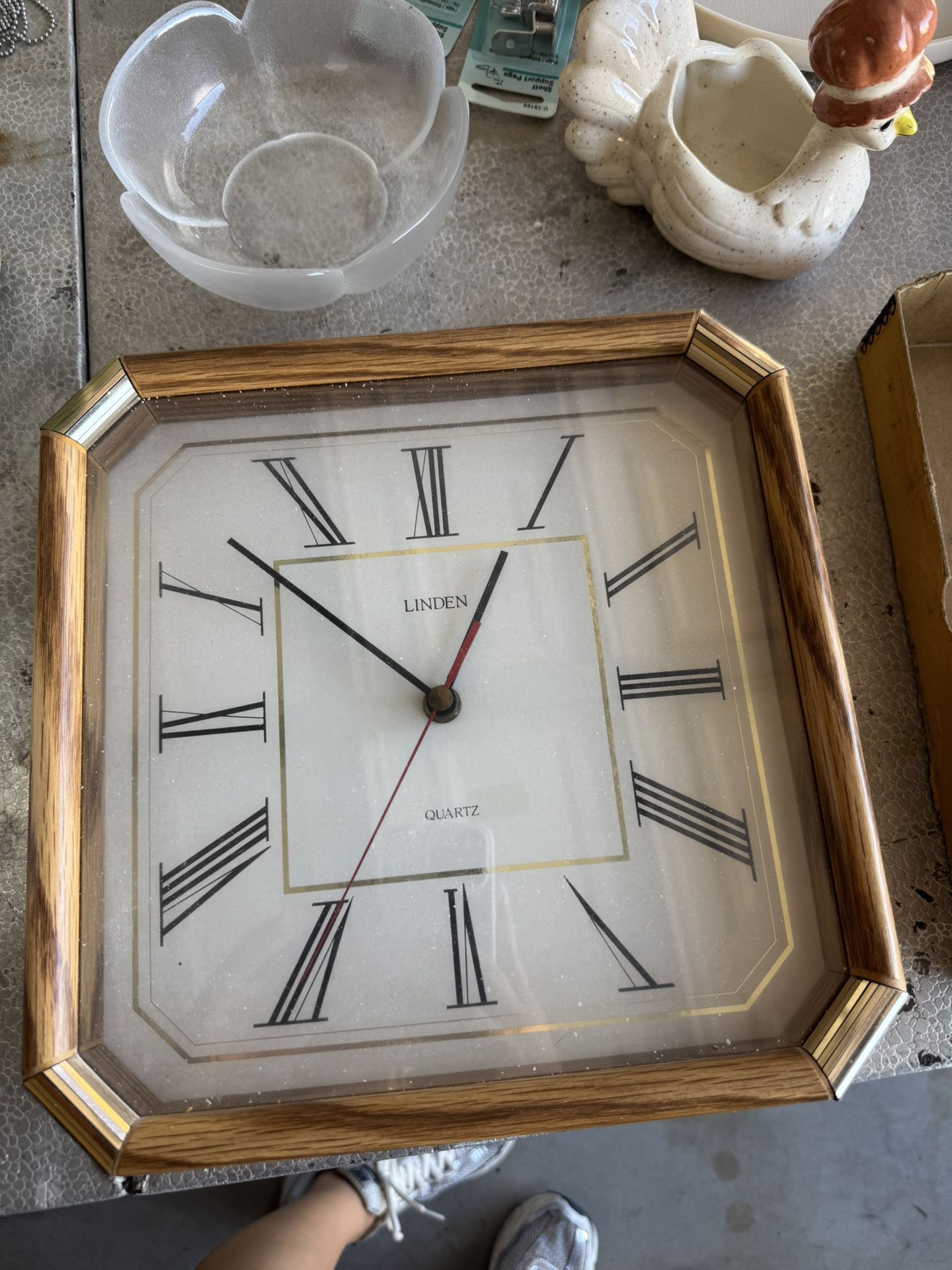 Linden Quartz Clock Vintage