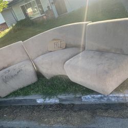 FREE COUCHES 