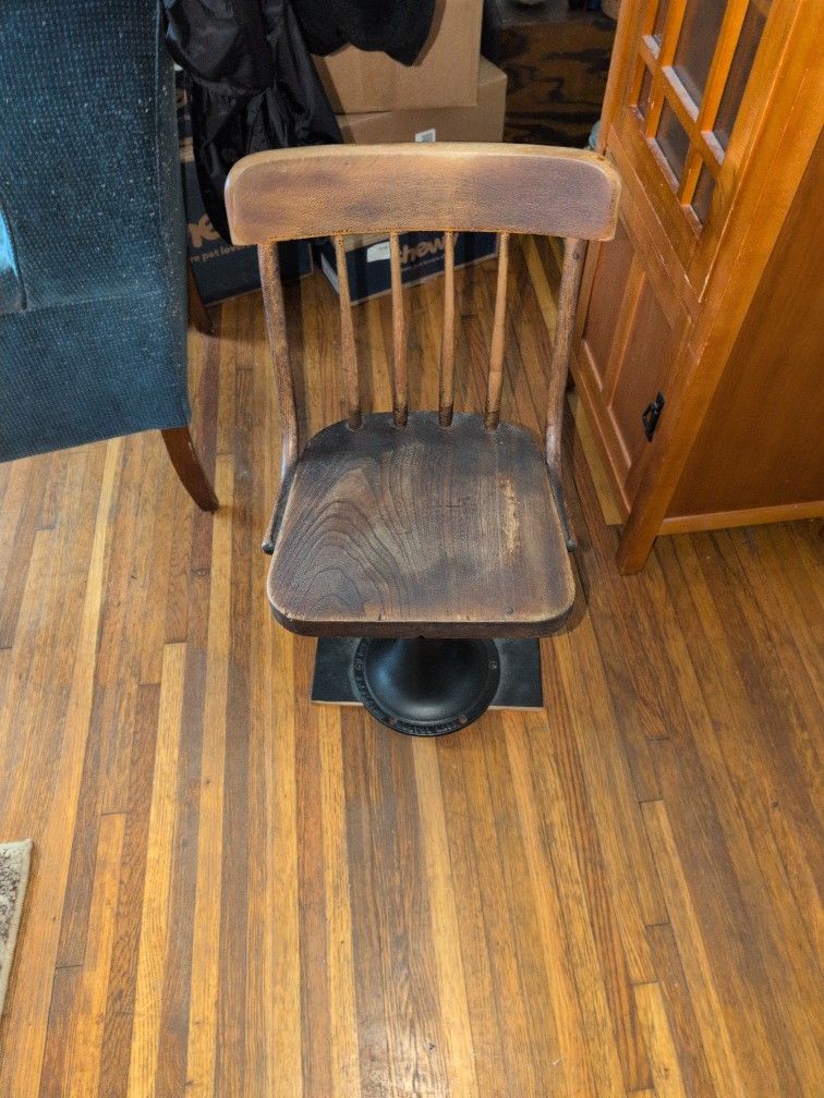 Old Chair 50 Bucks