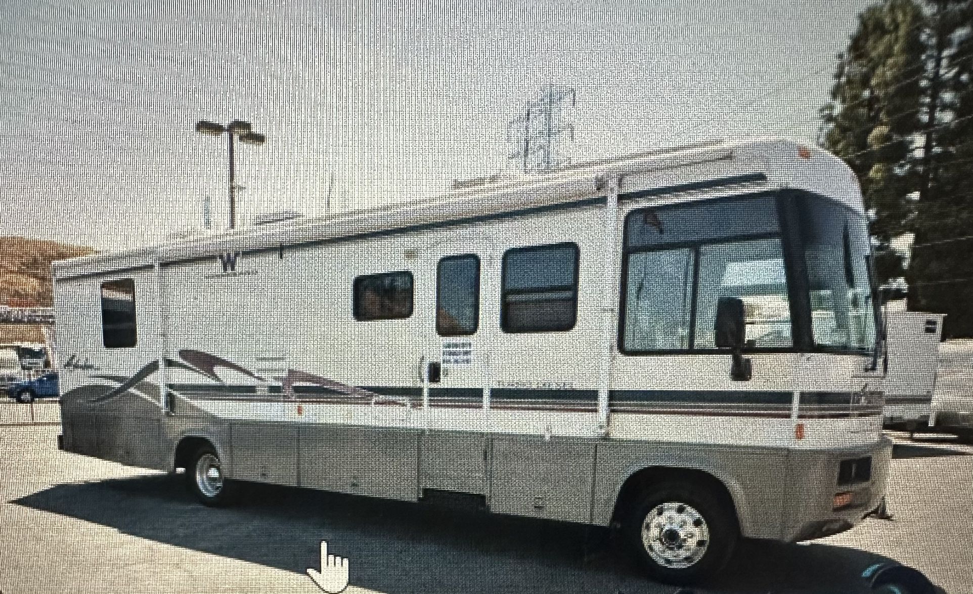 1999 Winnebago Adventurer