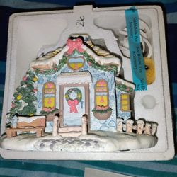 Hawthorne Village Precious Moments Jolly Inn Restaurant