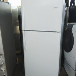 Frigidaire Refrigerator 