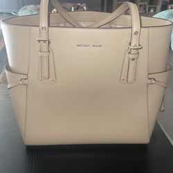 Michael Kors Tote