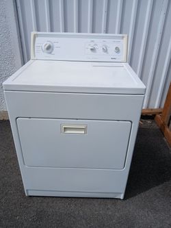 Kenmore dryer supercapacity and heavy duty on good working condition ( Se Habla Español