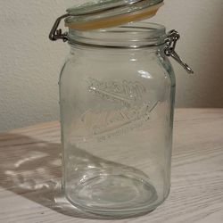 Glass Clamtop Pantry Jar