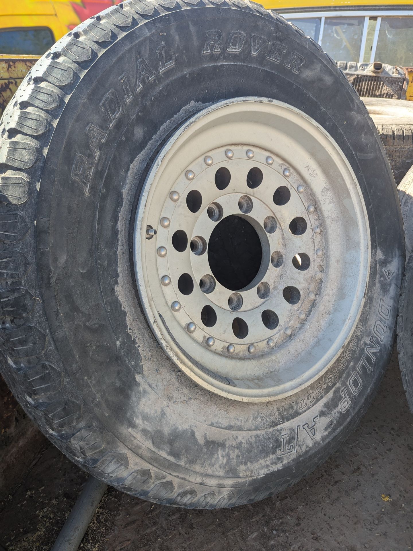 Vintage Ford rims 8 lug