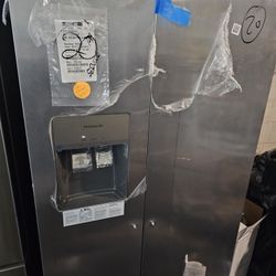 Refrigerator Frigidaire 36 Counter Dep New