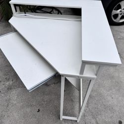 Corne Desk With LED And Plug